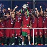Le Portugal remporte l'Euro 2016